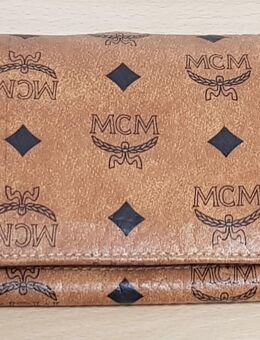 Damen Geldbörse von MCM, viele Fächer, siehe Abbildungen, L 16 cm, B 11 cm, H 3 cm, Material: 100% Polyurethan - Lindenberg (Allgäu)