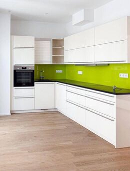 Helle, freundliche 4-Zi DG-Wohnung - Höhenkirchen-Siegertsbrunn