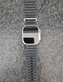 Apple Watch Ultra (2022) 49 mm GPS + Cellular silver - Dußlingen
