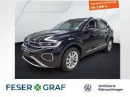 VW T-Roc, 1.5 TSI Style Digi, Jahr 2024 - Nürnberg