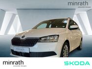 Skoda Fabia, 1.0 TSI Combi Ambition KlimaA, Jahr 2021 - Duisburg