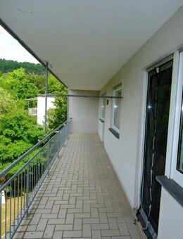 Sehr schöne 4-Zimmer+Wohnküche+Bad 100qm plus 19qm überdachter Balkon Heide/Lohn - Rodalben