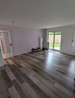 Bezugsfreie modernisierte 3-Zimmer-Eigentumswohnung - Hohen Neuendorf