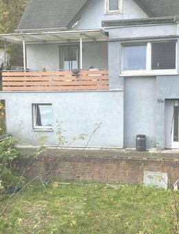 Frisch renoviertes Einfamilienhaus mit 3 Zimmern in Remscheid - Remscheid