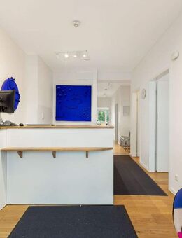 Moderne, attraktiv vermietete Praxisfläche in Köln-Mülheim - Köln