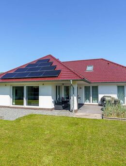 Modernes wohnen auf zwei Ebenen in Ostseenähe - Neustadt (Holstein)