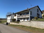 Interessantes Einfamilienhaus mit Einliegerwohnung und großem Grundstück, auch für Natur- und/oder Pferdeliebhaber geeignet - Schönberg (Rheinland-Pfalz)