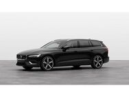 Volvo V60, T6 AWD PLUS DARK BUSINESS MY25, Jahr 2022 - Freiburg (Breisgau)