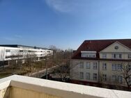 4-Zi-DG-Whg. mit Blick über die Stadt ... nach eigenen Vorstellungen renovieren und dann genießen !! - Erfurt