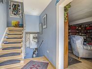 Ratingen-Ost: Doppelhaushälfte mit Carport, Wintergarten und großem Grundstück - Ratingen