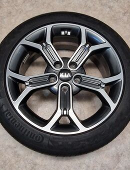 4x KIA Komplettrad 18" original - Iserlohn