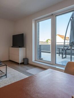 Wohnen mit Freiraum: Offener Wohnbereich und sonnige Dachterrasse - Komfort und Lifestyle im 1. OG - Heinsberg
