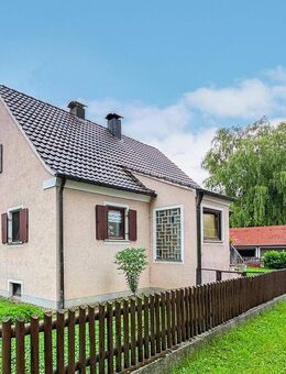 Attraktives Einfamilienhaus mit Garten in Gundelsheim zu verkaufen! - Treuchtlingen
