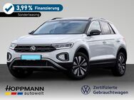 VW T-Roc, 1.0 TSI "Move", Jahr 2023 - Haiger