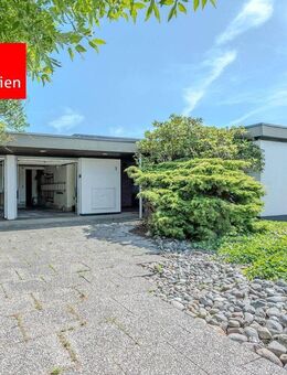 Großzügiger Bungalow mit Doppelgarage im Grünen - Trappenkamp