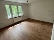 Erstbezug nach Renovierung! Helle 2-Zimmerwohnung m. Duschbad - Bottrop