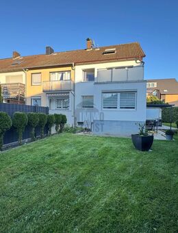 Saniertes Reihenendhaus in Seelze: 6 Zimmer, Garten, Garagen & Kamin - familienfreundlich & modern! - Seelze