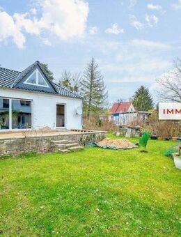 IMMOBERLIN.DE - Kleines Haus auf großem Grundstück in vorzüglicher Wohnlage - Falkensee