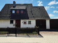 Gemütliches Einfamilienhaus mit Traumblick über die Stadt (Eigentumsgrundstück)! - Northeim