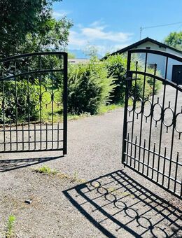 Bungalow mit Bergblick in traumhafter Alleinlage - Ainring