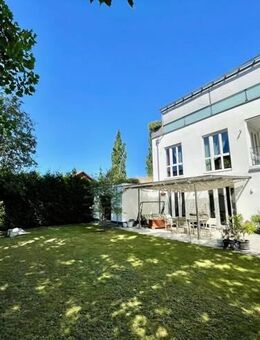 E & Co.- Großzügige 3 Zimmer-Wohnung mit Luxus-Einbauküche und großem Privatgarten - München