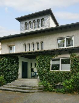 Freistehendes Mehrgenerationhaus mit wunderschönem grünen Garten in zentraler Lage! - Wuppertal