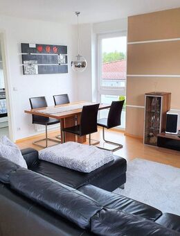 Ein Traum ! Helle, sehr ruhig gelegene 3 Zimmerwohnung mit EBK und TG Platz in Schwieberdingen ! - Schwieberdingen