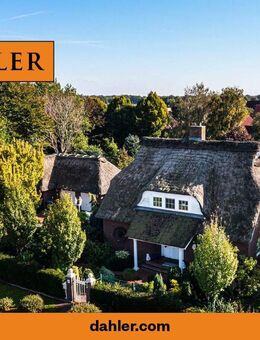 Reetdach-Romantik trifft zeitlose Eleganz - exklusives Anwesen mit großem Gartenparadies - Hesel