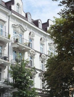 Großzügige Dachgeschoss-Maisonettewohnung in Hamburg Uhlenhorst - Hamburg