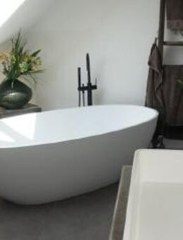 Stilvolle Eigentumswohnung (Loft) über den Dächern von Thüngersheim - Thüngersheim