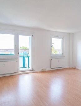Offene lichtdurchflutete Familienwohnung mit Weitblick! - Chemnitz