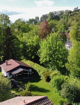 Sonniges, ruhiges Baugrundstück mit Altbestand! Inkl. Baubewilligung für ein Einfamilienhaus! - Nußdorf (Inn)
