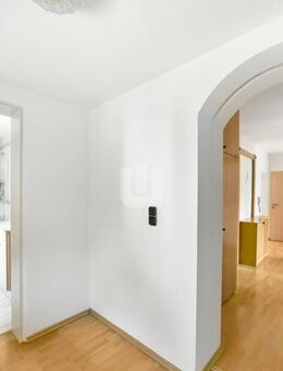 WINDISCH IMMOBILIEN - Stilvolles EFH mit perfekter Ausrichtung in Olching - auch als ZFH nutzbar! - Olching