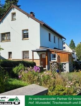 Solides Einfamilienhaus mit Balkon & Loggia - Thierstein