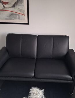 Zwei Zweisitzer Sofas Leder schwarz zu verkaufen. - Bad Bramstedt Zentrum