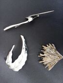 3 Silberne Broschen (Modeschmuck) in 45141