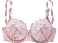 LASCANA Bügel-BH mit transparenter Stickerei-Spitze, Dessous