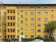 Attraktive Kapitalanlage: Gepflegte 2,5-Zimmer-Wohnung mit Loggia in begehrter Lage von Zehlendorf - Berlin