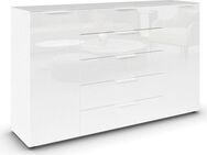 rauch Schubkastenkommode Kommode Türkommode Sideboard Kombikommode FLIPP mit Glasfront (Breite 160/180 cm mit 4 Einlegeböden), 2-türig, 5 Schubladen, Soft-Close, Oberboden und Front Glas, 2 Breiten