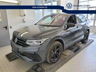 VW Tiguan, 2.0 TDI R-Line IQ LIGHT, Jahr 2021 - Gersthofen