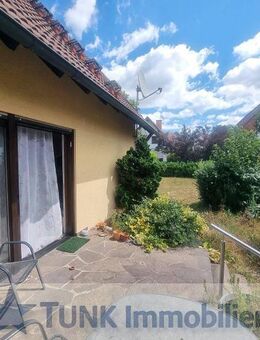 Ein- bis Zweifamilienhaus mit Garage in Feldrandnähe von Kahl am Main! - Kahl (Main)