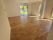 Unmöbliert Stilvolle, geräumige 2,5-Zimmer-Wohnung mit Terrasse und Einbauküche in Berlin - Berlin