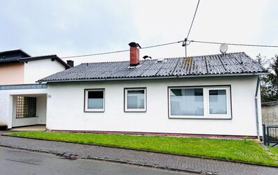 Freistehendes Einfamilienhaus mit viel Platz