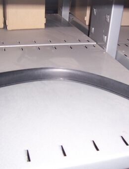 MB069404 Seitenwandfenstergummi hinten rechts Mitsubishi - Hannover Vahrenwald-List