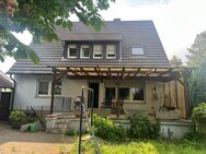 **Zentral gelegenes, renovierungsbedürftiges Einfamilienhaus mit großem Garten und Garage in Unna-Königsborn** - Unna