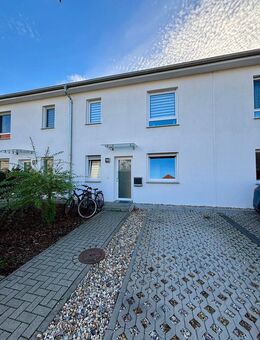 Schönes, helles Reihenhaus im Magnus-Hirschfeld-Weg - Magdeburg