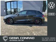 Audi RS3, 2.0 Sportback quattro 700 €, Jahr 2022 - Erftstadt