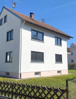 Modernisiertes Zweifamilienhaus in Illerrieden-Dorndorf - Illerrieden