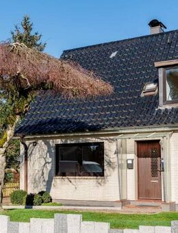 Natur genießen in der Stadt! Doppelhaushälfte mit Potenzial in Flensburg/Tarup - Flensburg