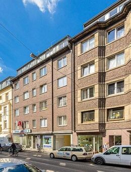 Großzügige Maisonette Wohnung in Pempelfort mit Einbauküche // Kurzfristig Nachmieter gesucht - Düsseldorf